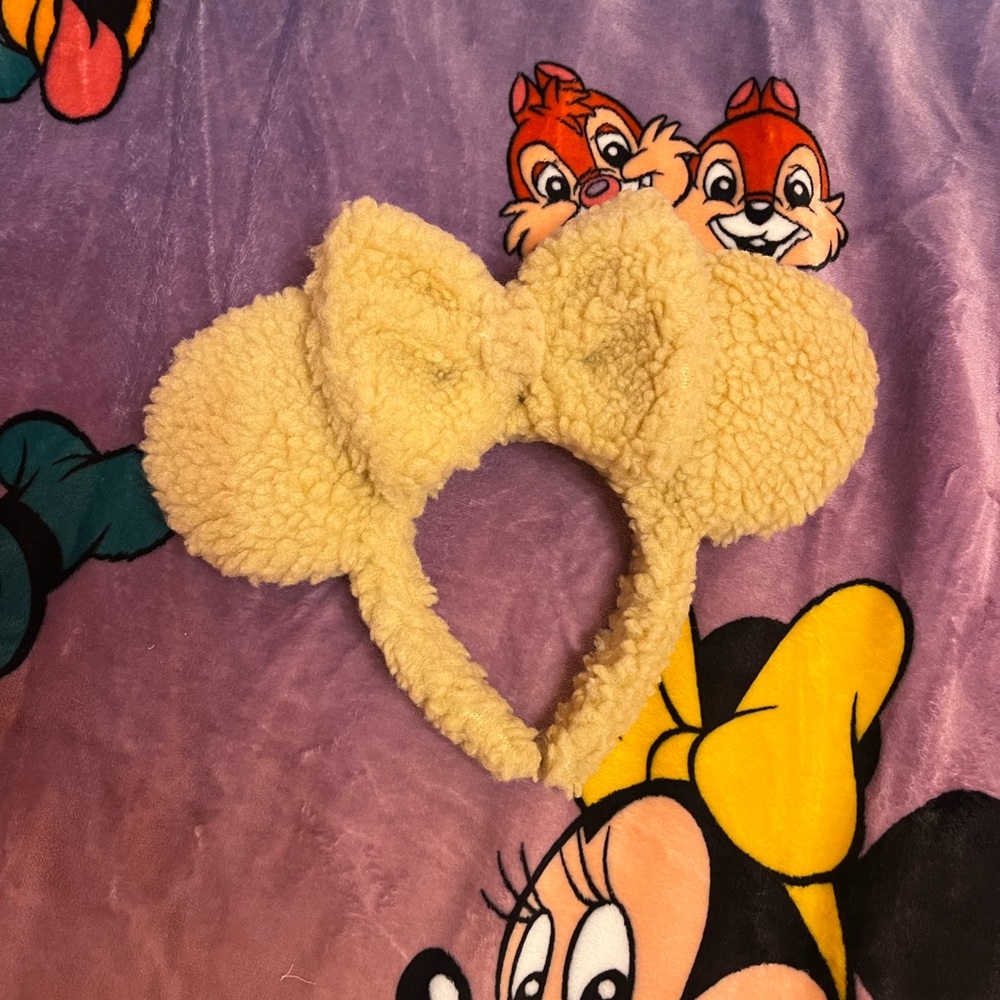 Sherpa Disney mouse ears